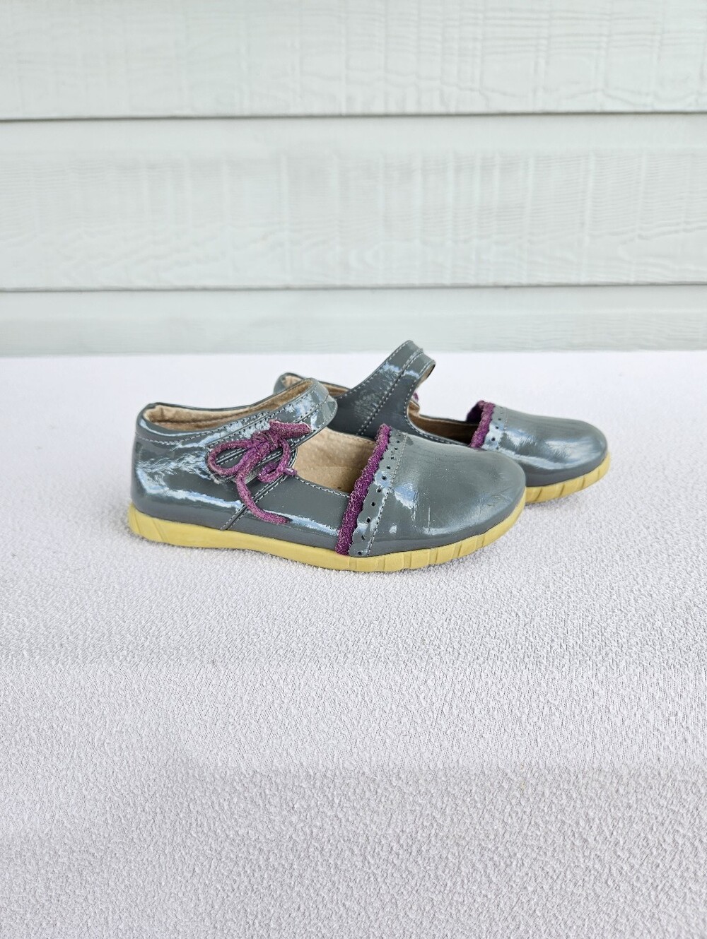 Livie & Luca Bluebell Mary Jane Girl SZ 11 Grey Patent Leather Purple Flat